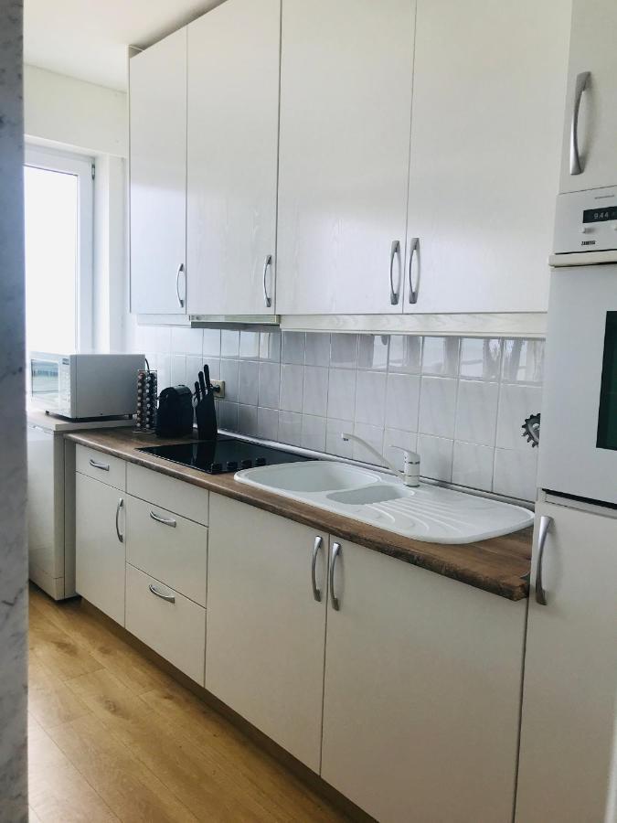 Ruim Appartement Met Zeezicht Blankenberge Bagian luar foto