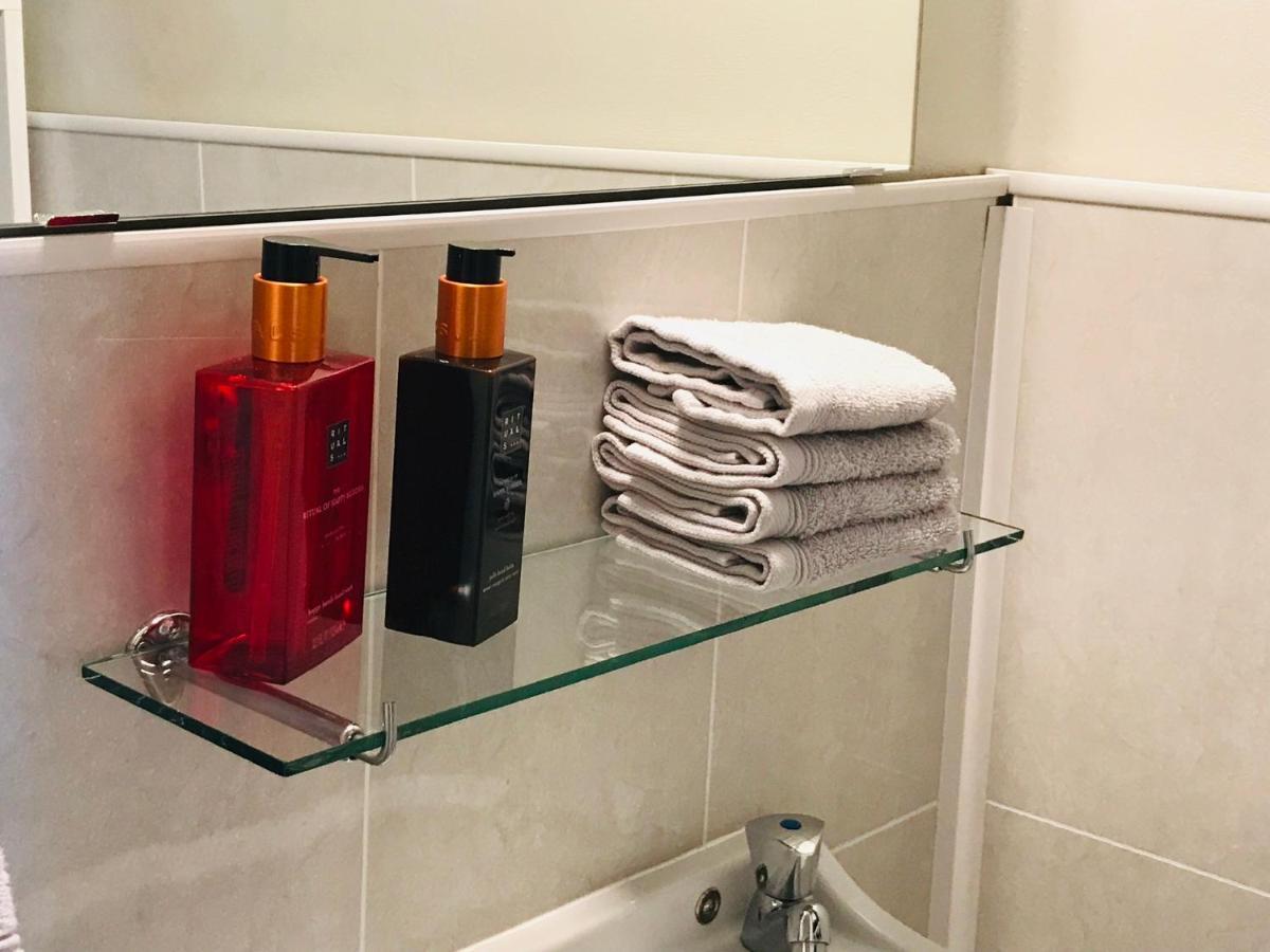Ruim Appartement Met Zeezicht Blankenberge Bagian luar foto